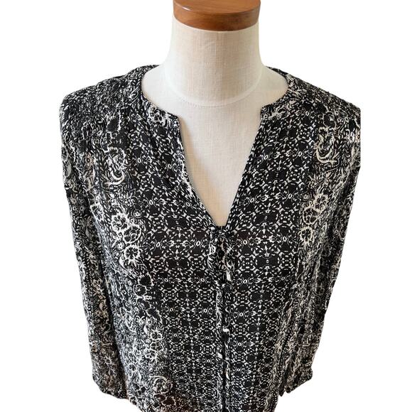 Lucky Brand Boho Print long sleeve Top Black White - Picture 2 of 5